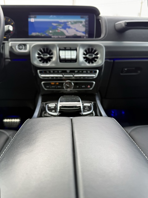 Vehicle image 33 of 75