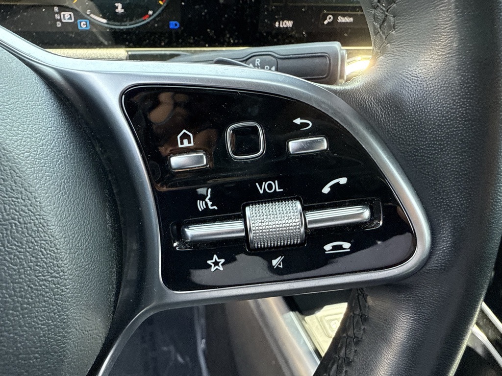 Vehicle image 27 of 27