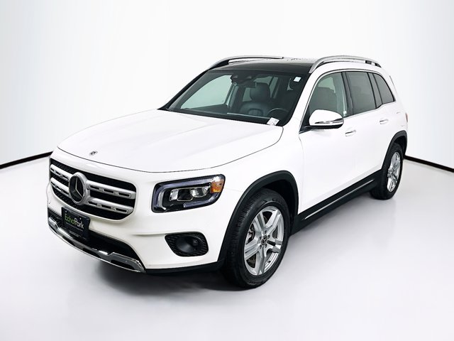 Vehicle image 1 of 32