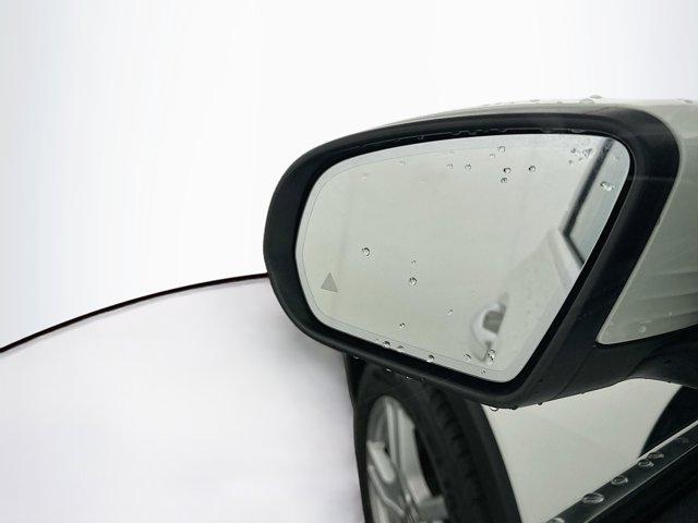 Vehicle image 32 of 32
