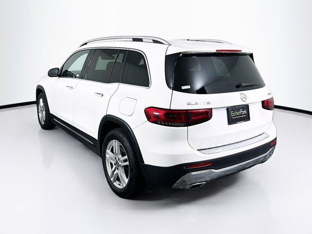 Vehicle image 7 of 32
