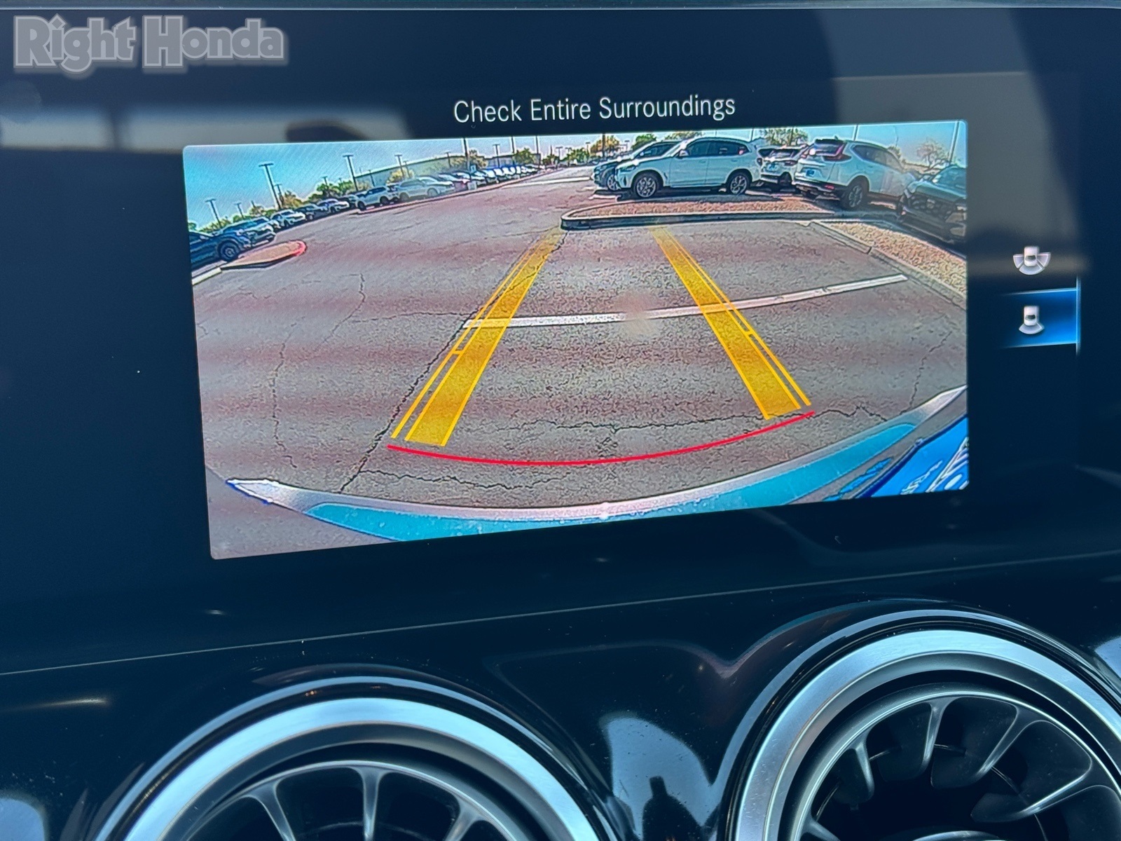 Vehicle image 15 of 31