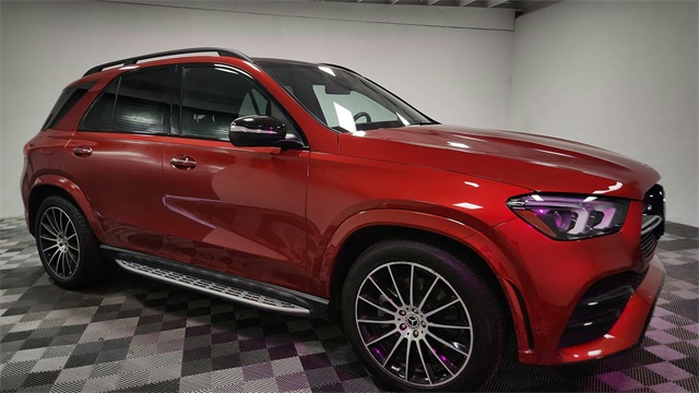Vehicle image 6 of 26