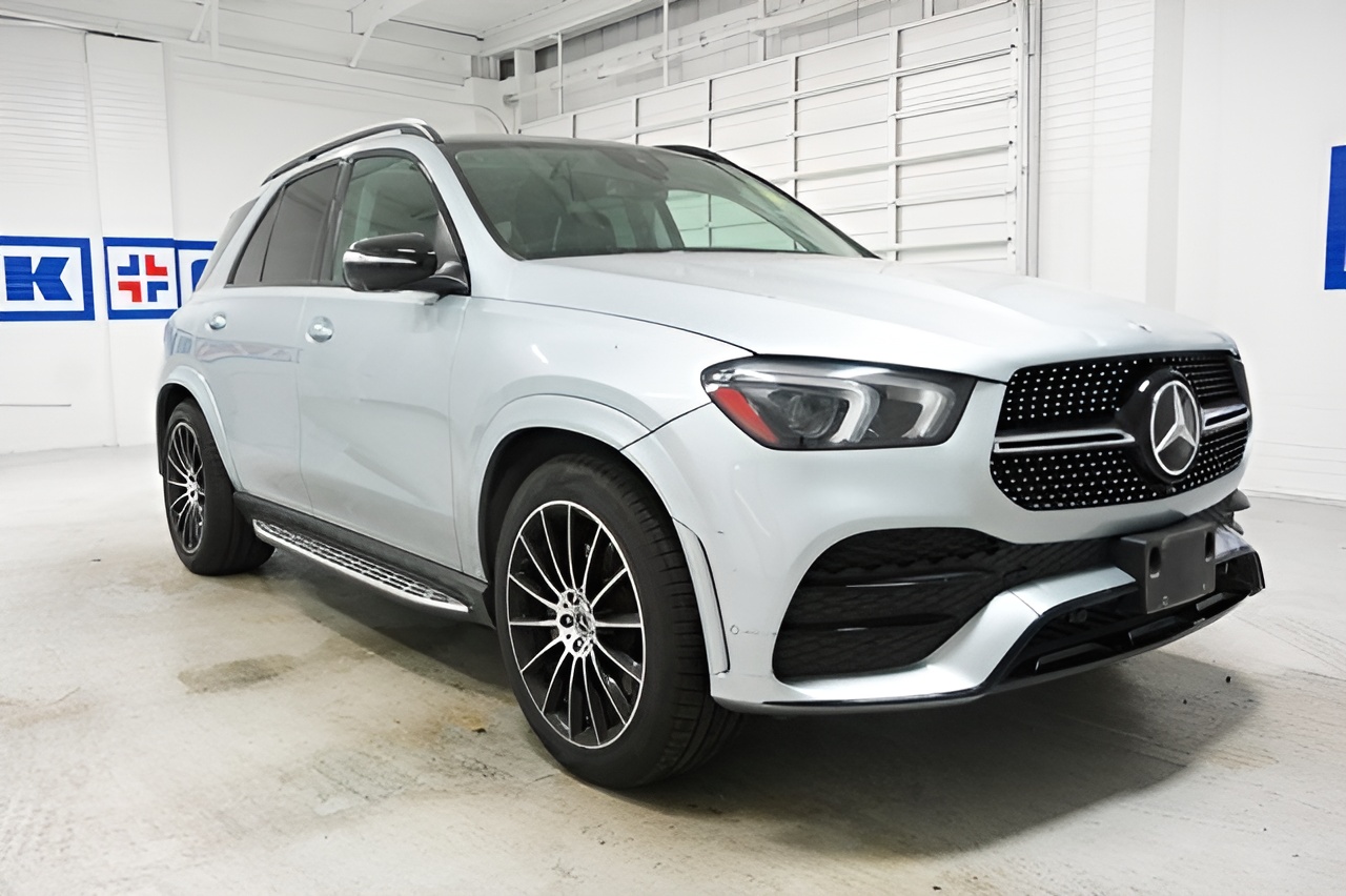 Vehicle image 45 of 50