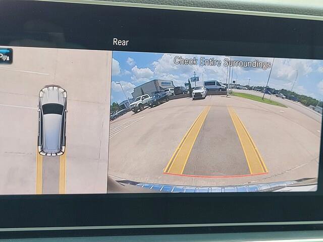 Vehicle image 36 of 37