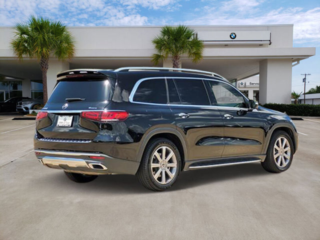 Vehicle image 4 of 37