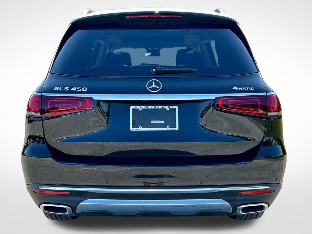 Vehicle image 6 of 53