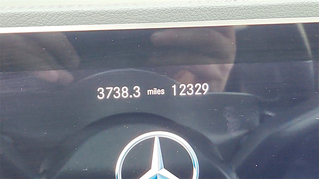 Vehicle image 13 of 42