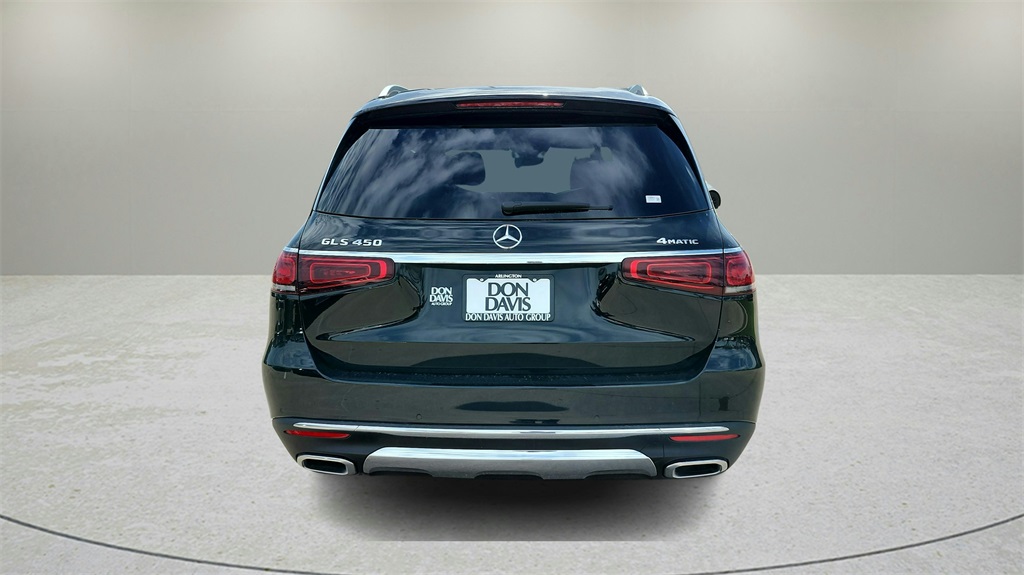 Vehicle image 6 of 42