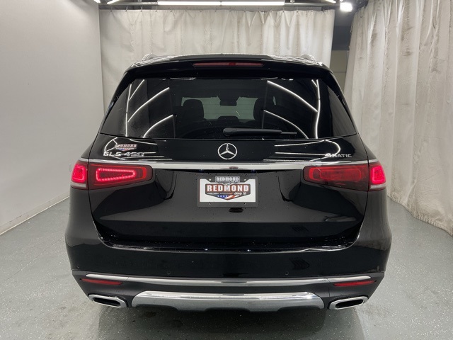Vehicle image 8 of 28