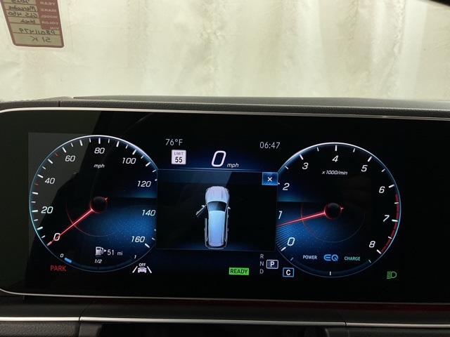 Vehicle image 15 of 28