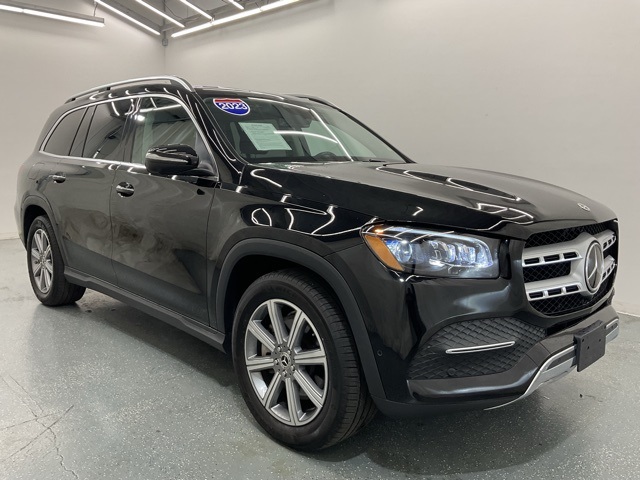 Vehicle image 3 of 28