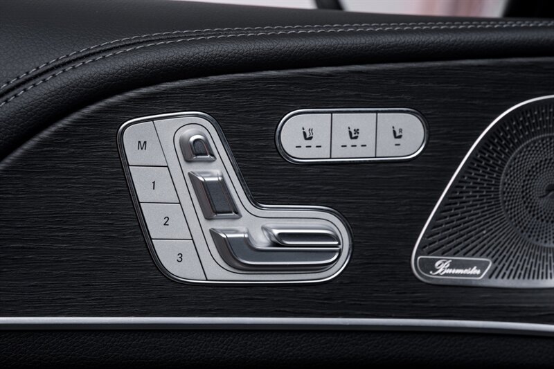 Vehicle image 39 of 59