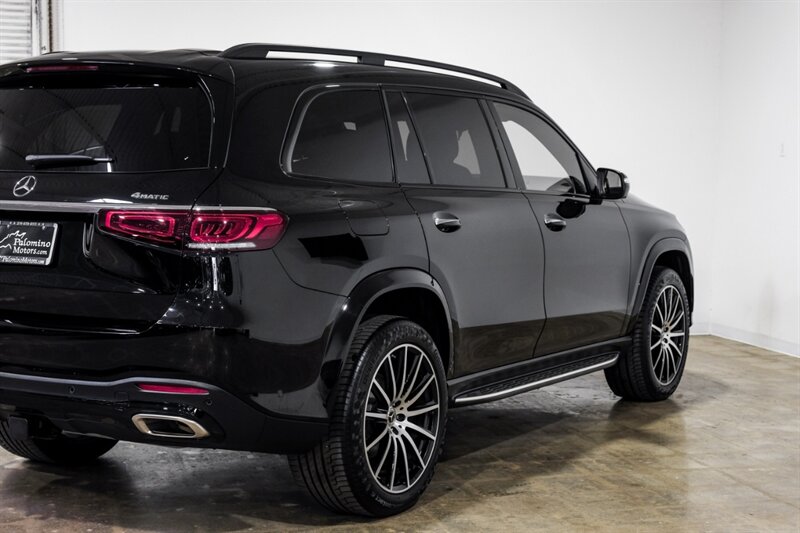 Vehicle image 6 of 59