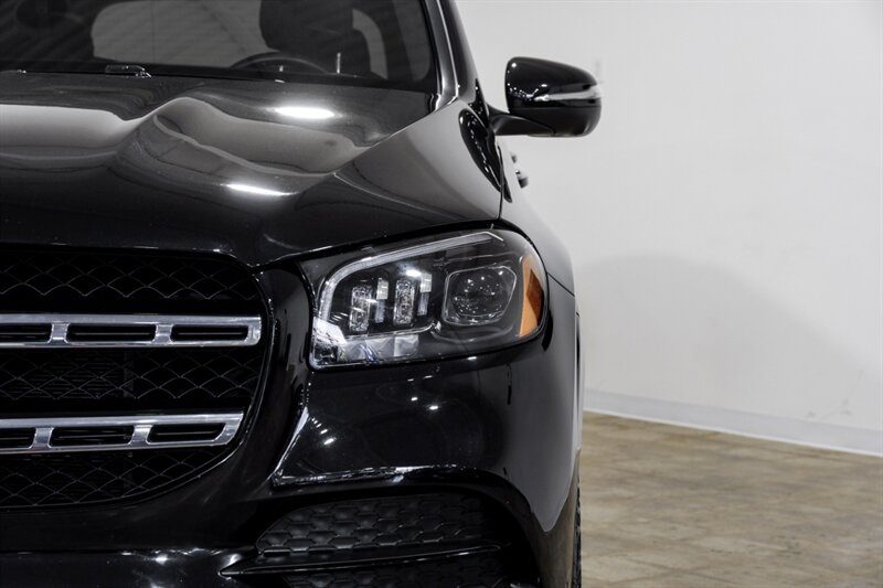 Vehicle image 47 of 59