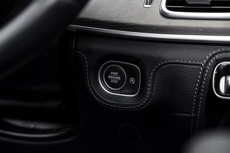 Vehicle image 22 of 59