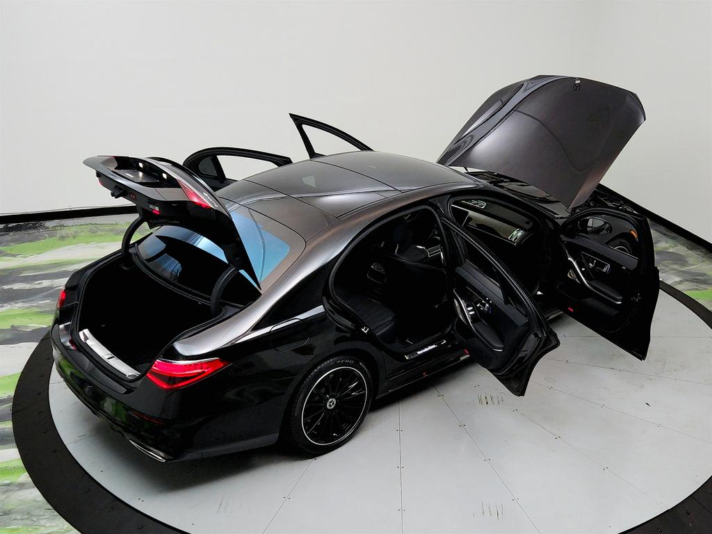 Vehicle image 14 of 41