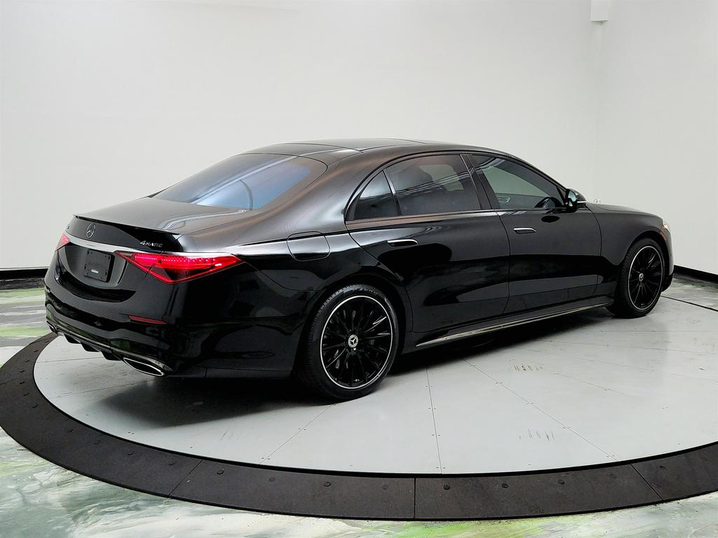 Vehicle image 11 of 41
