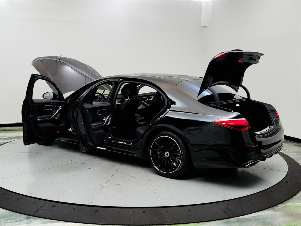 Vehicle image 25 of 41
