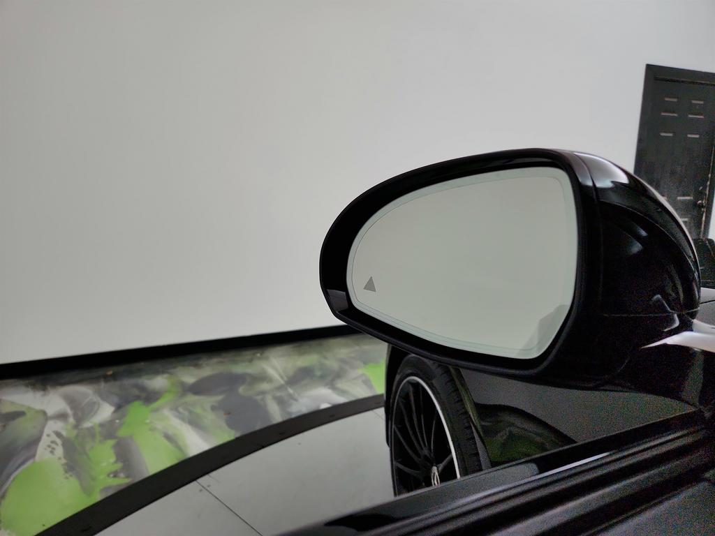 Vehicle image 23 of 41