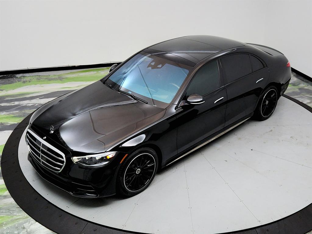 Vehicle image 2 of 41