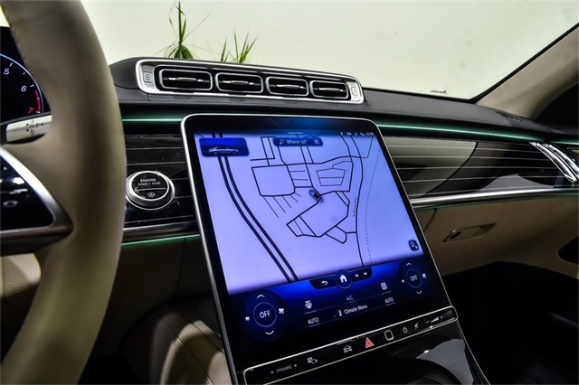 Vehicle image 23 of 34