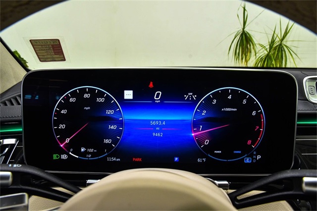 Vehicle image 21 of 34