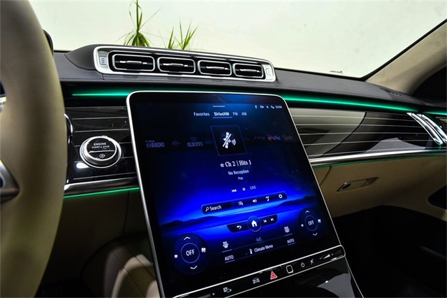 Vehicle image 24 of 34