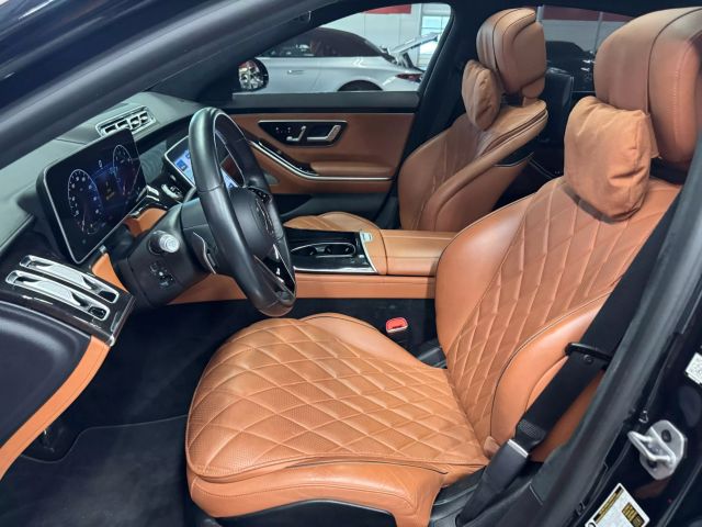 Vehicle image 9 of 37