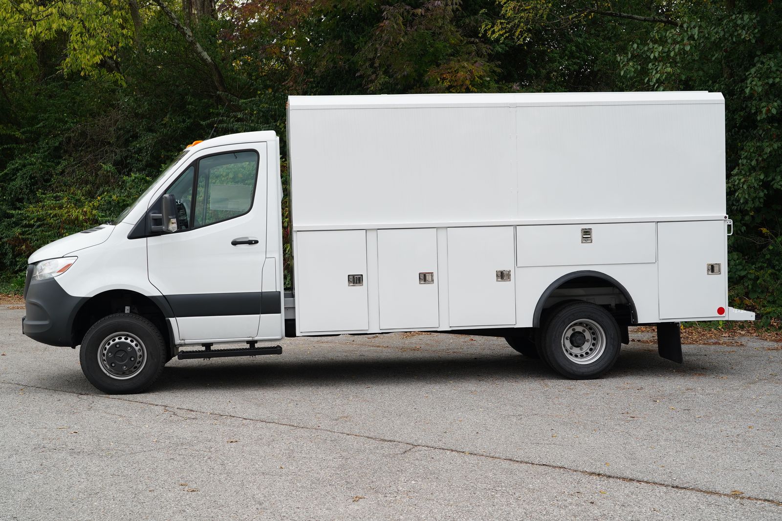 2023 Mercedes-Benz Sprinter Chassis Image 6 of 41