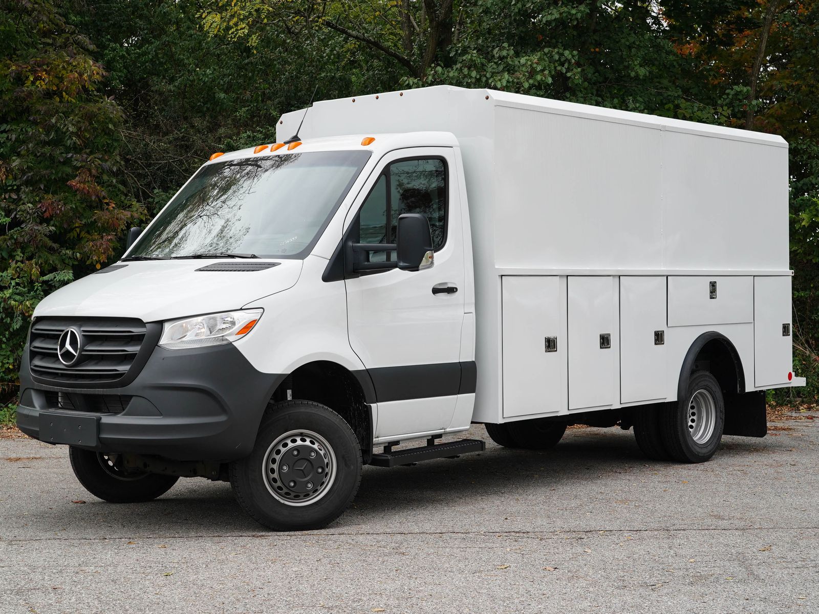 2023 Mercedes-Benz Sprinter Chassis Image 1 of 41