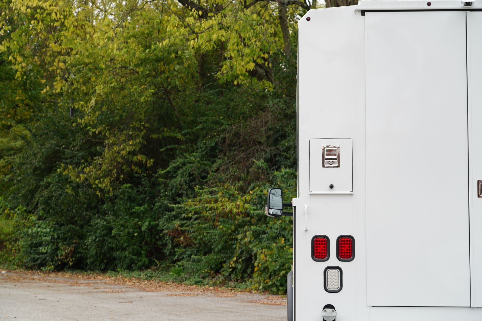 2023 Mercedes-Benz Sprinter Chassis Image 41 of 41