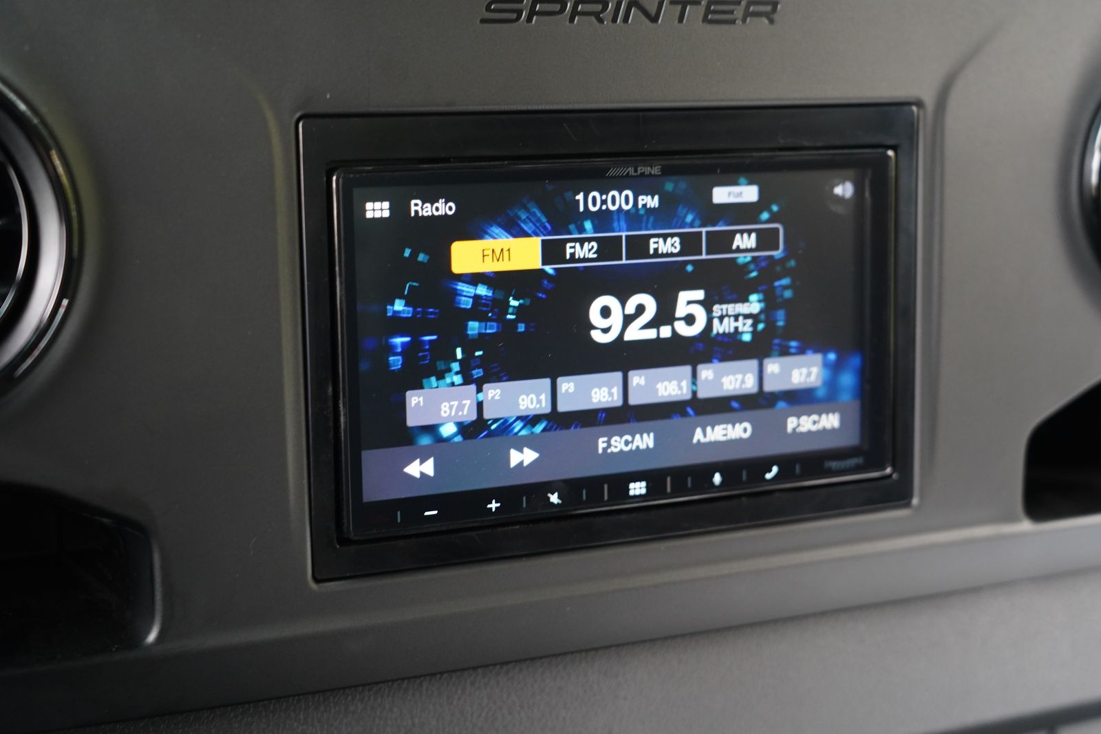 2023 Mercedes-Benz Sprinter Chassis Image 30 of 41