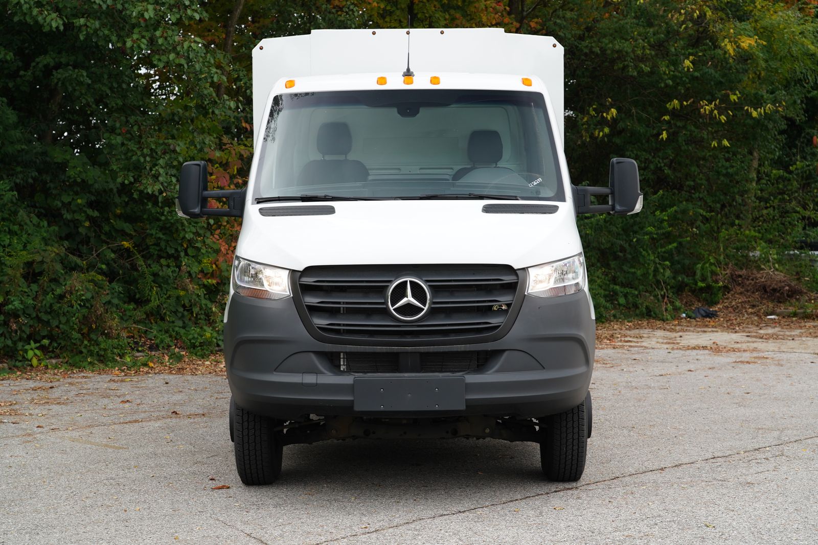 2023 Mercedes-Benz Sprinter Chassis Image 2 of 41