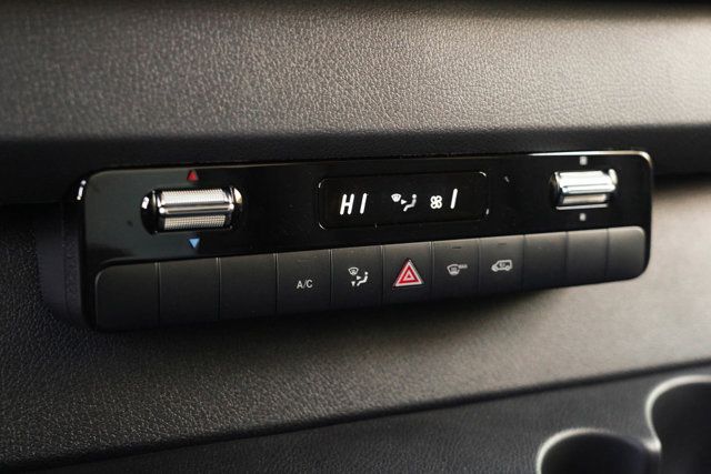 2023 Mercedes-Benz Sprinter Chassis Image 20 of 35