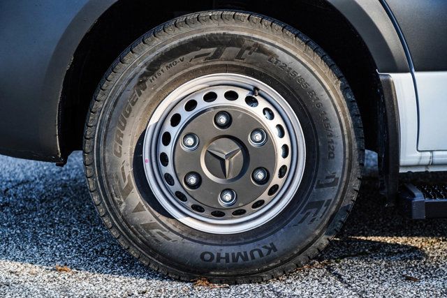 2023 Mercedes-Benz Sprinter Chassis Image 9 of 35