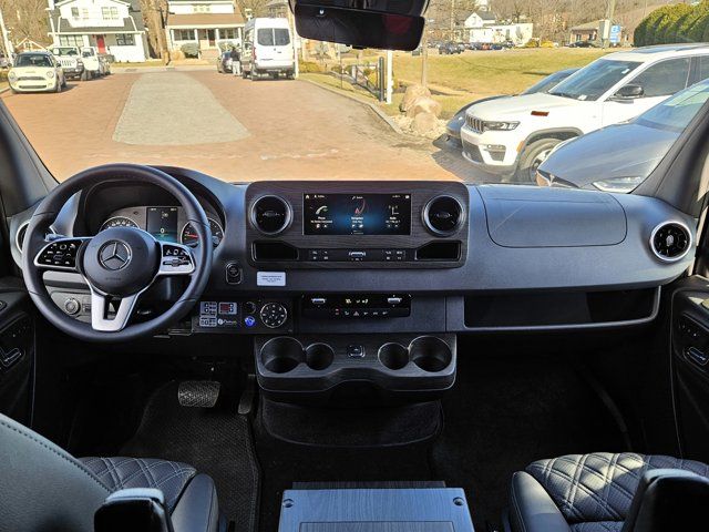 2023 Mercedes-Benz Sprinter Cargo Image 15 of 41