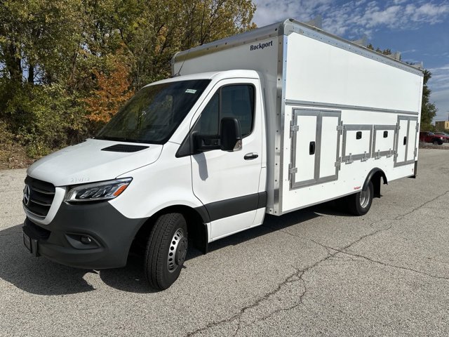 Vehicle image 1 of 30