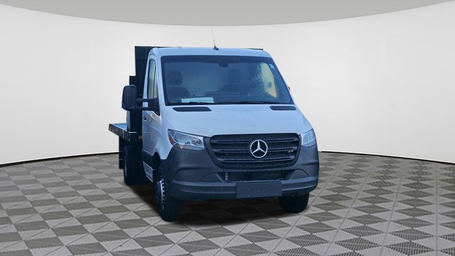 Vehicle image 1 of 19
