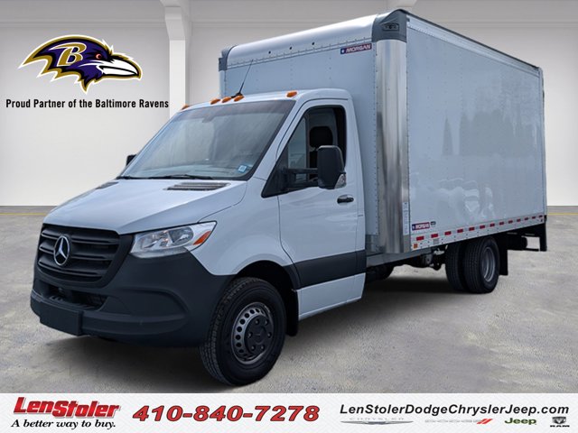 Vehicle image 1 of 27