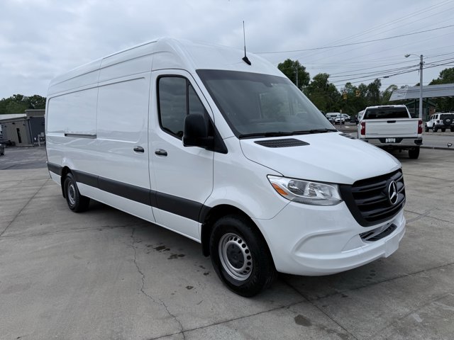 Vehicle image 8 of 78