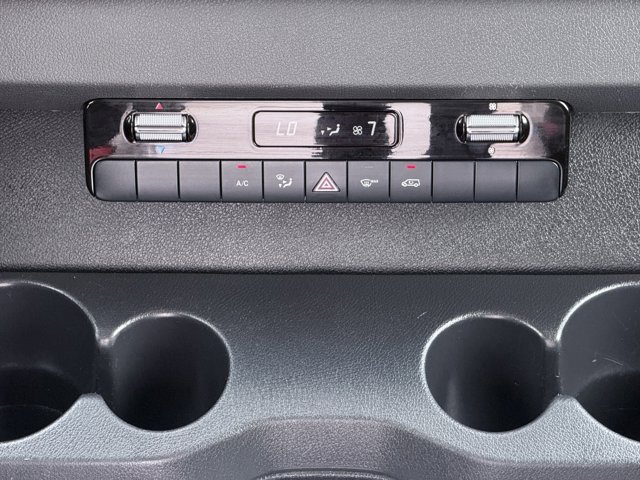 Vehicle image 48 of 78