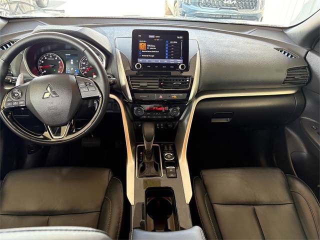 Vehicle image 18 of 31