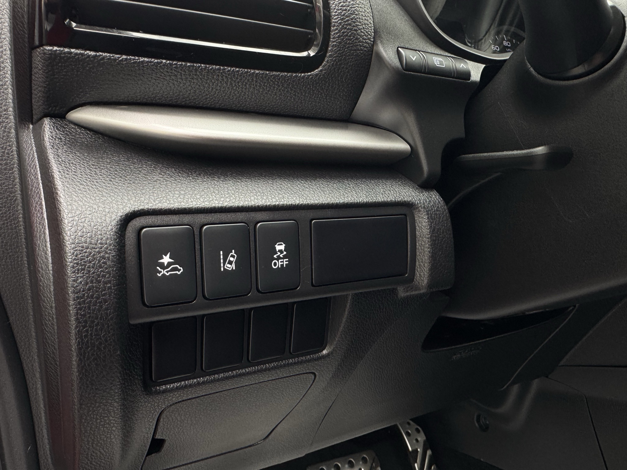 Vehicle image 47 of 55