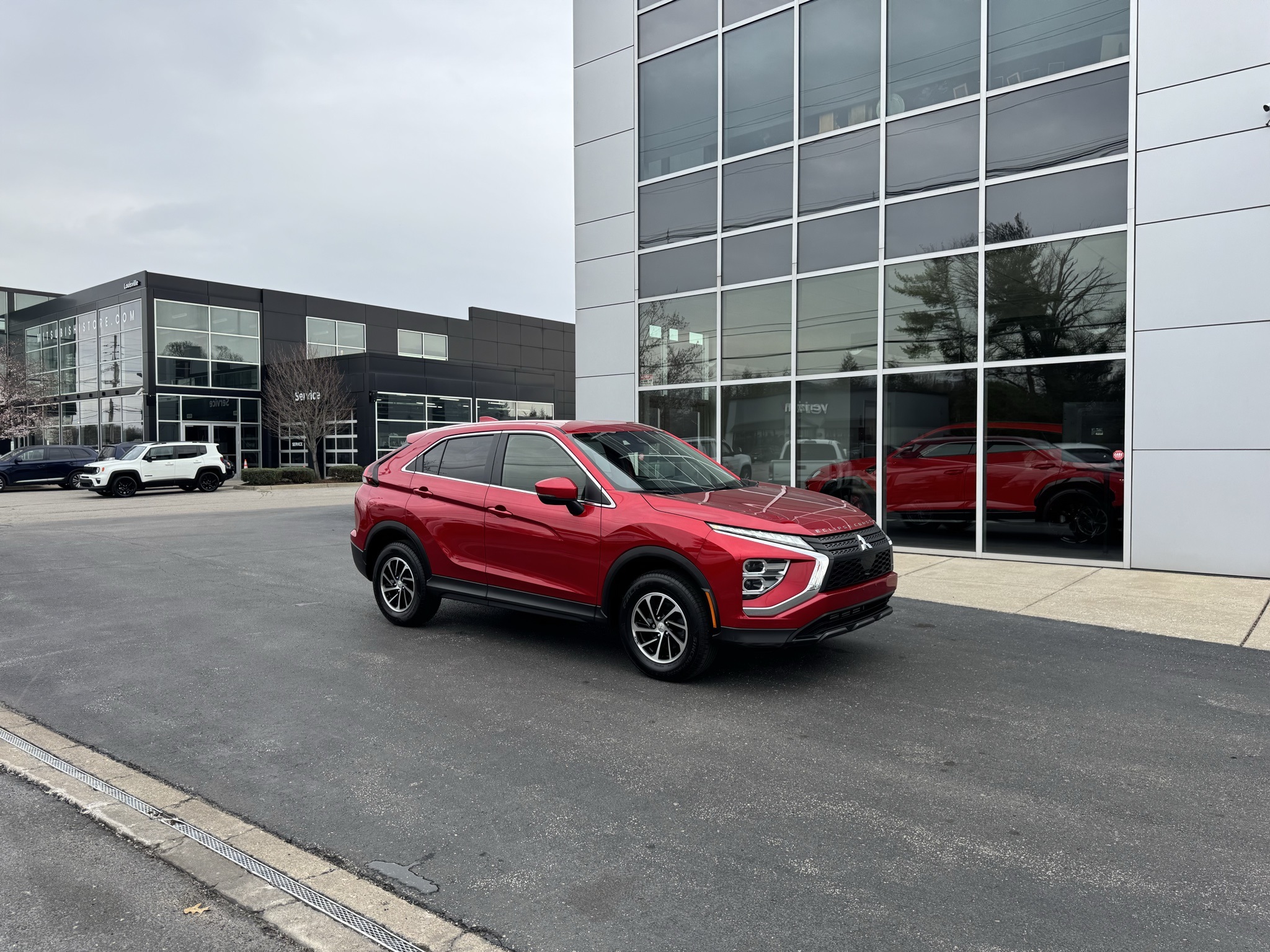 Vehicle image 4 of 55