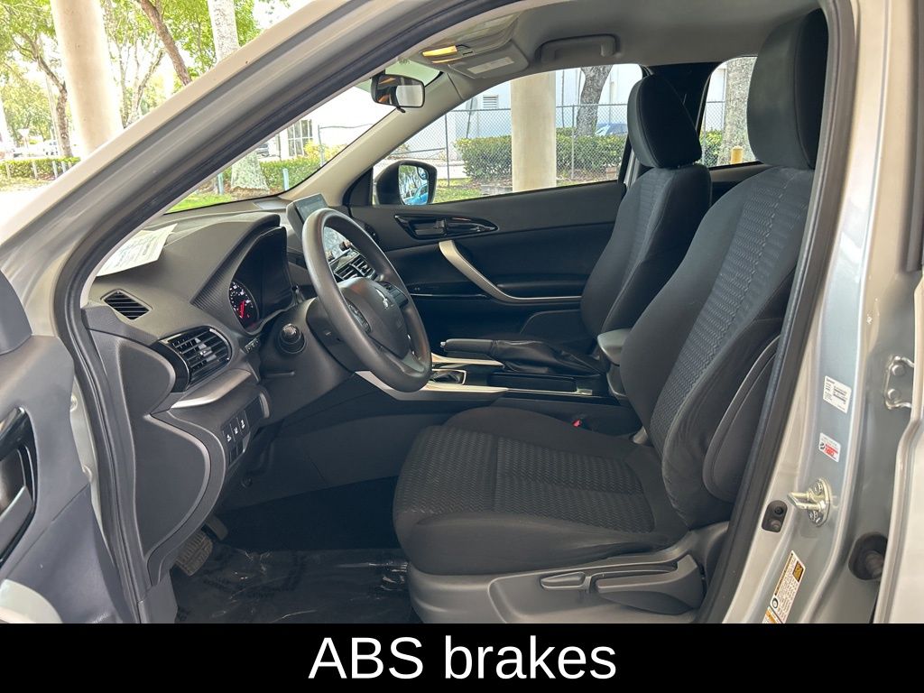 Vehicle image 6 of 43