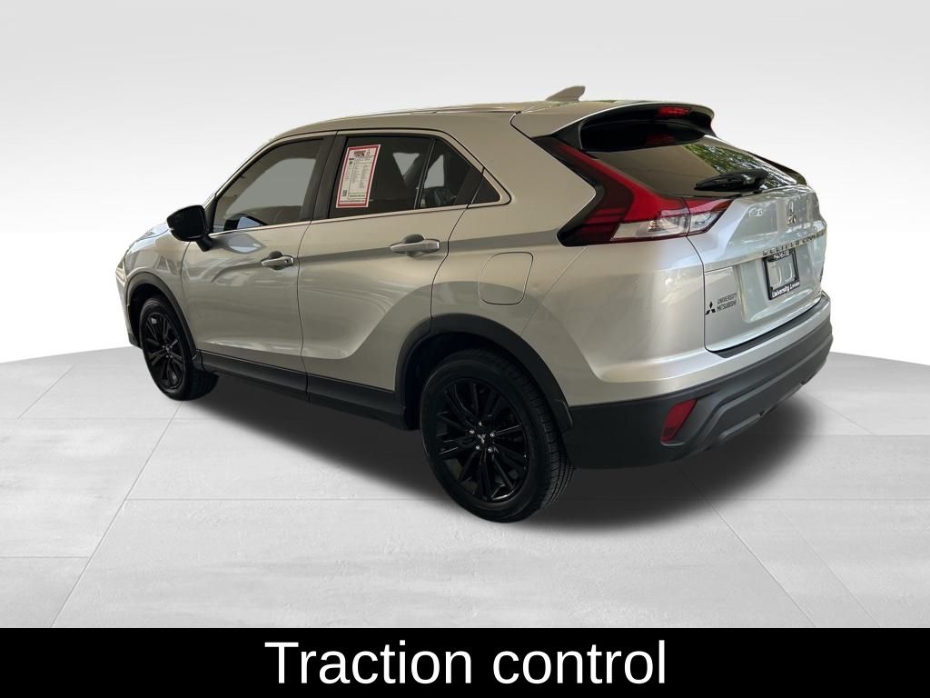Vehicle image 5 of 43