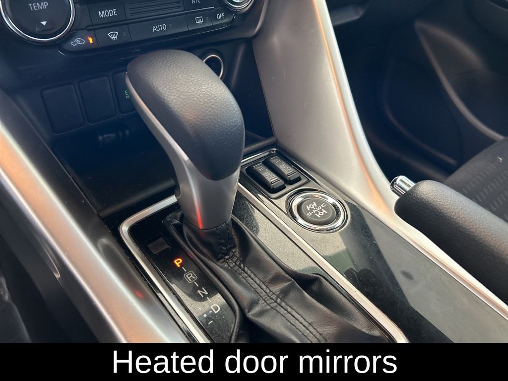 Vehicle image 9 of 43
