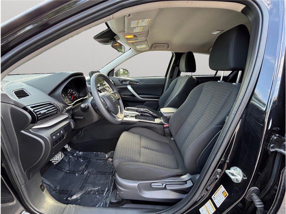 Vehicle image 9 of 37