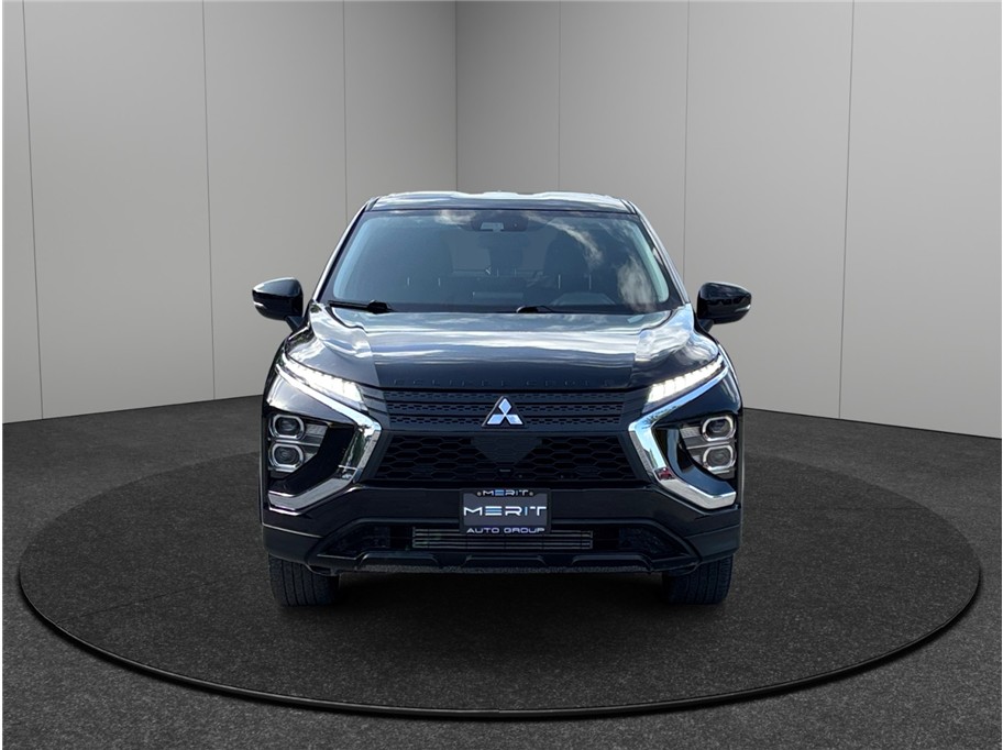 Vehicle image 2 of 37